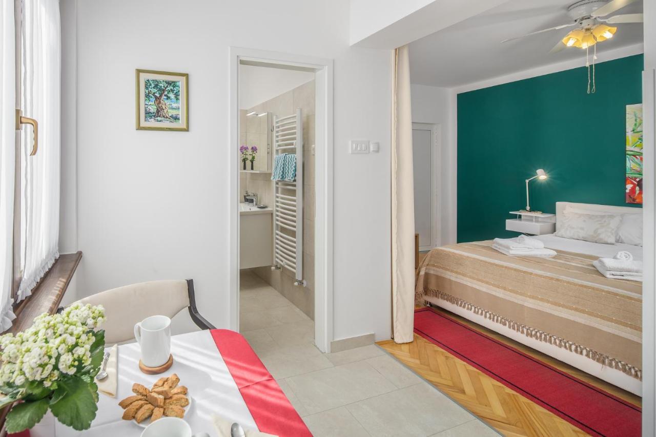 Apartments Villa Katana Пореч Екстер'єр фото