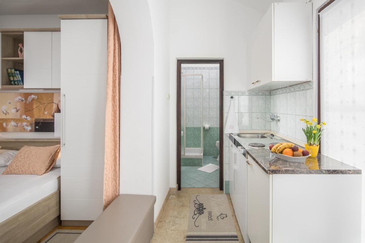 Apartments Villa Katana Пореч Екстер'єр фото