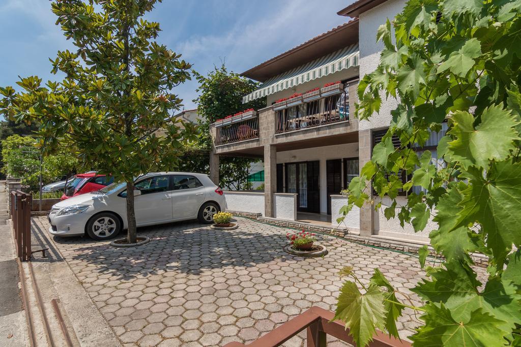 Apartments Villa Katana Пореч Екстер'єр фото